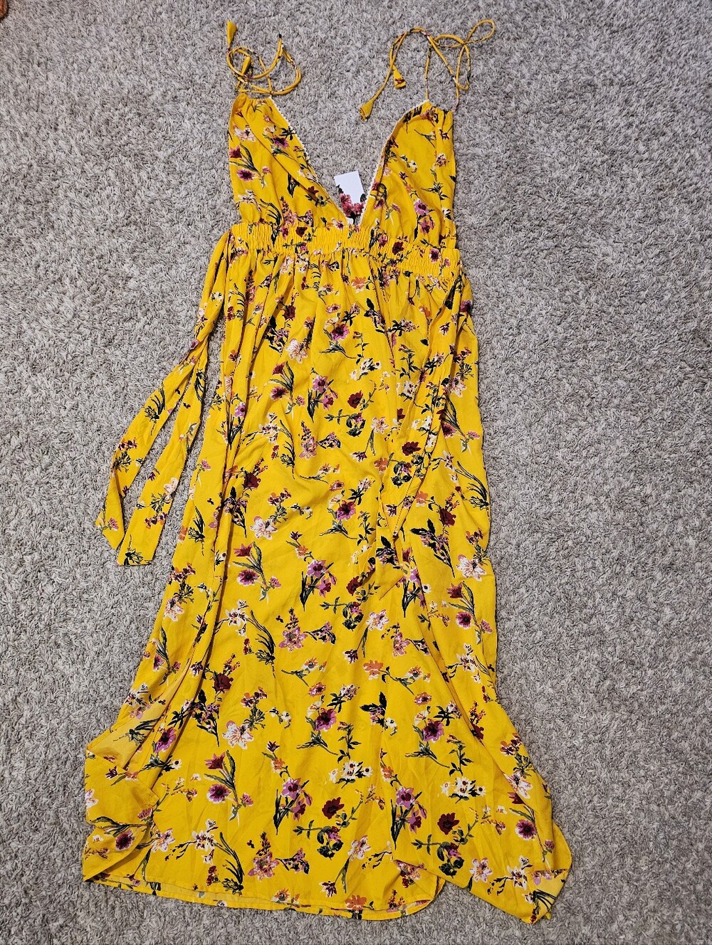 NWT Backless Floral Dress!